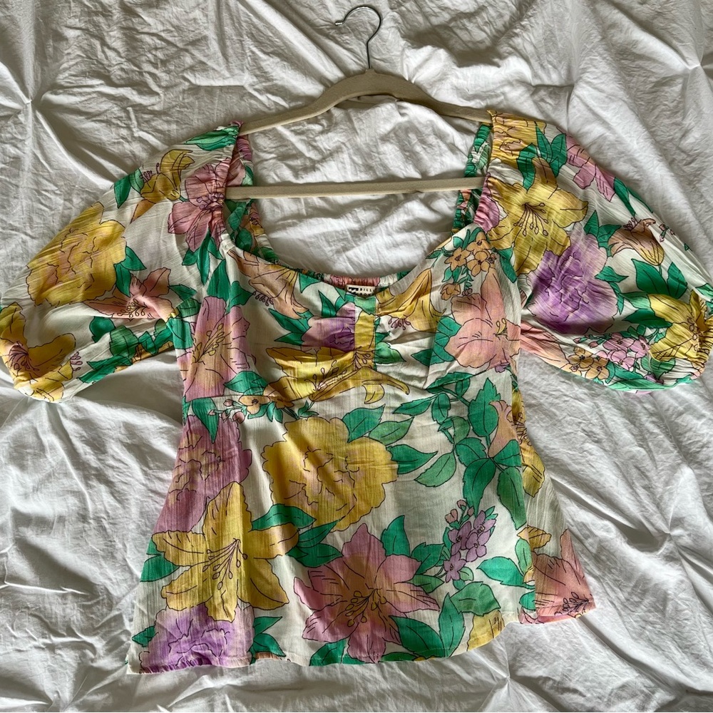 Billabong blouse, size medium, worn once